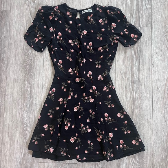 Reformation Violette Dress in Romy - Picture 5 of 16